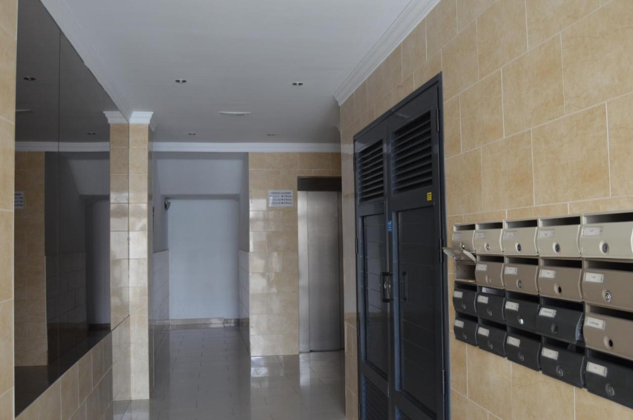 Bright, Modern Apartment In The Heart Of Arrecife Экстерьер фото